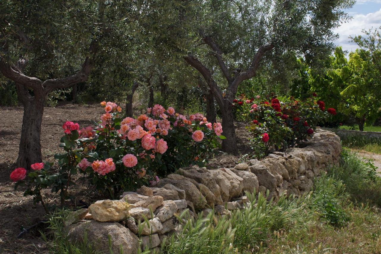 Villa TRULLO del CAVALIERE delle GRAVINE Castellaneta Esterno foto