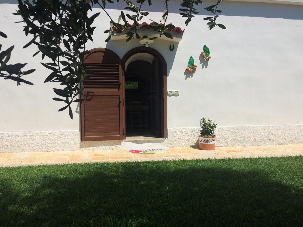 Villa TRULLO del CAVALIERE delle GRAVINE Castellaneta Esterno foto