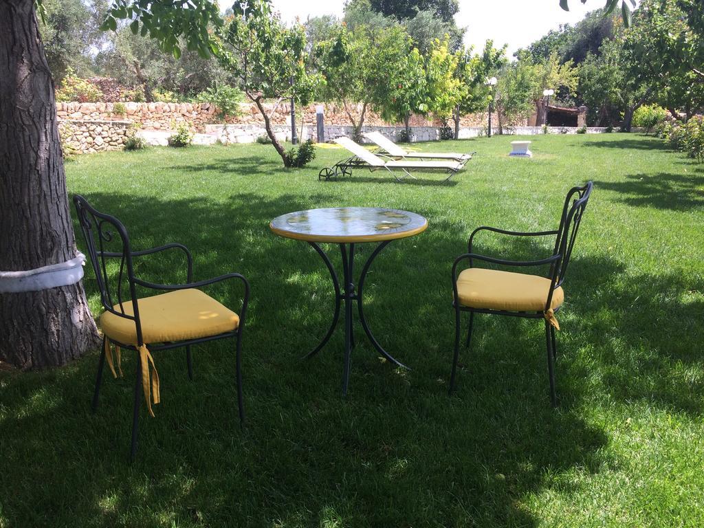 Villa TRULLO del CAVALIERE delle GRAVINE Castellaneta Esterno foto
